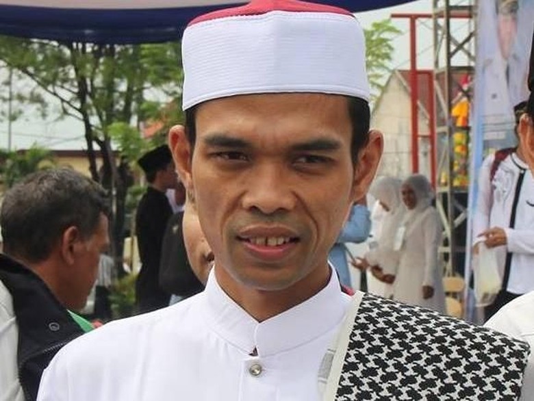 Pemfitnah UAS Didoakan Dilaknat Allah